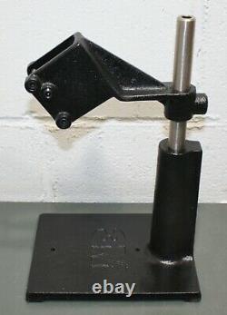 3M Hot Melt Applicator Bench Mount PG II 9276 Stand for Glue Gun, with Nozzle 9233