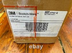 3M Adhésif thermofusible Scotch-Weld 3792 Q transparent, 5/8 x 8 bâtons, 6 livres, 85 au total.