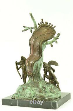 Andorre Salvador Dali Noblesse Du Temps Melting Clock Statue Hot Cast Sculpture